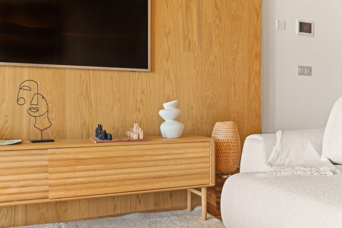 Image No.28-2 Bed Apartment for sale