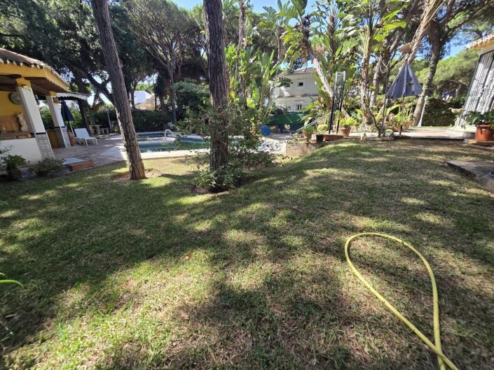 Image No.21-4 Bed Villa / Detached for sale