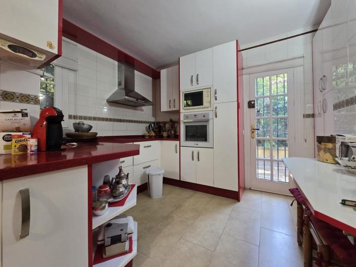 Image No.27-4 Bed Villa / Detached for sale