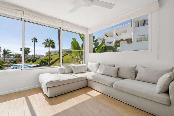 Image No.8-2 Bed Apartment for sale