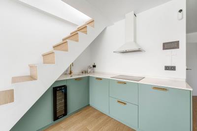 12-53013098fcab6c38b1379cd33298e050