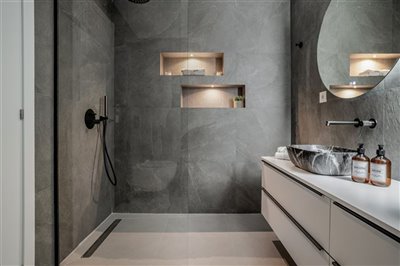 b98le8d7m9k3degpefzhs0lif8u4xzvzhwxtmggyekxx9