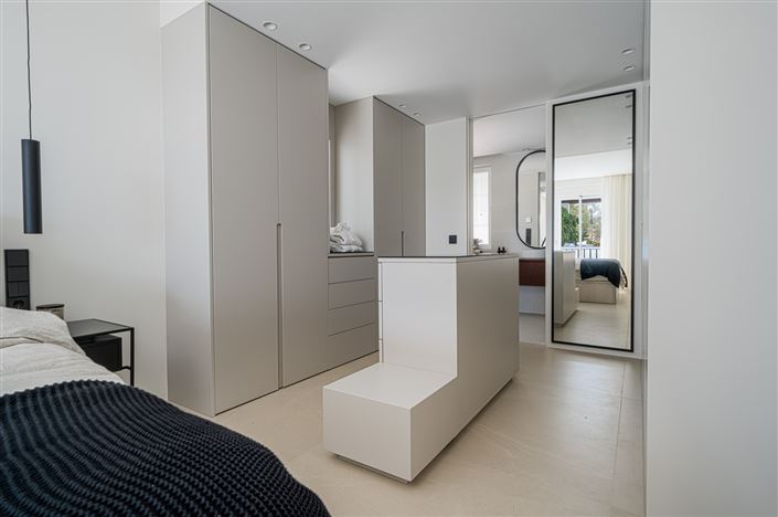 Image No.29-3 Bed Apartment for sale