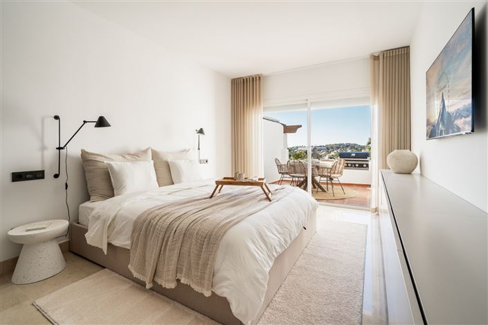 Image No.9-3 Bed House for sale