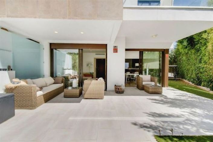 Image No.3-Maison de 3 chambres à vendre à Marbella