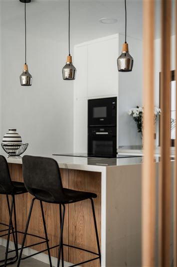 Image No.28-3 Bed Property for sale