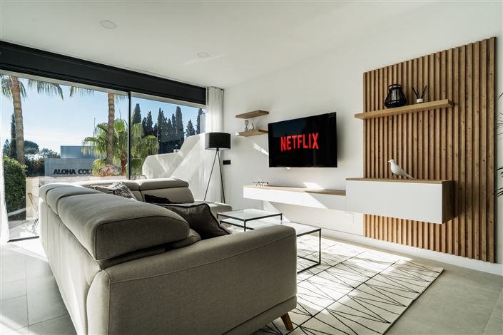 Image No.3-3 Bed Property for sale