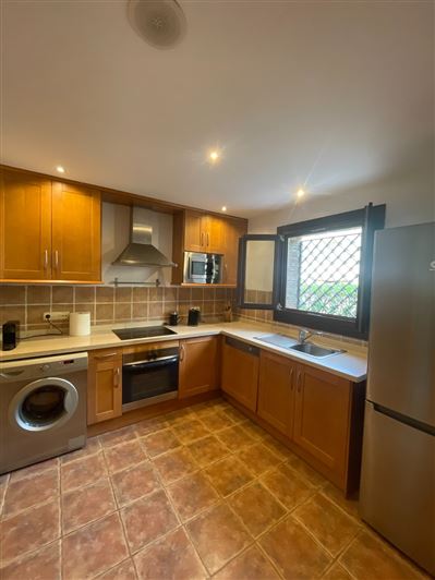 Image No.6-Maison de 4 chambres à vendre à Estepona