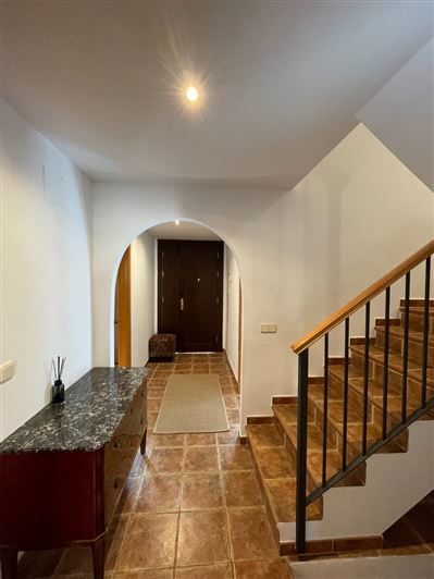 Image No.8-Maison de 4 chambres à vendre à Estepona