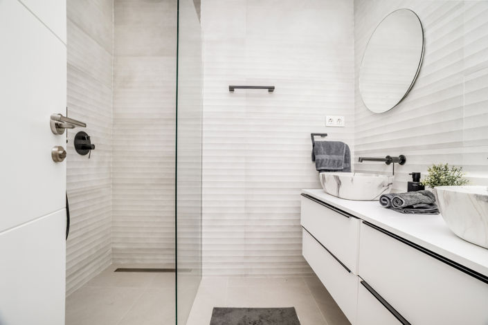 Image No.11-3 Bed Apartment for sale