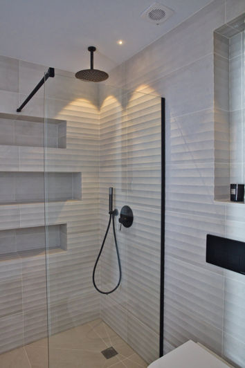 Image No.21-3 Bed Apartment for sale