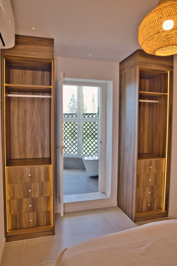 Image No.23-3 Bed Apartment for sale