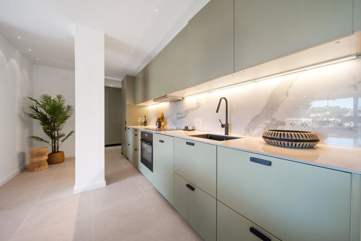 Image No.9-3 Bed Apartment for sale