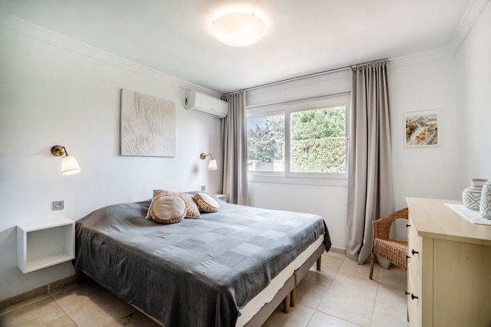 Image No.28-3 Bed Villa for sale