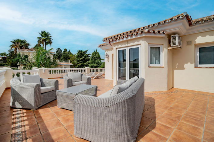 Image No.3-3 Bed Villa for sale