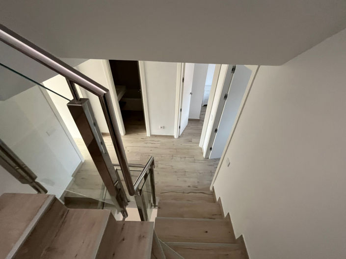 Image No.40-3 Bed Townhouse for sale