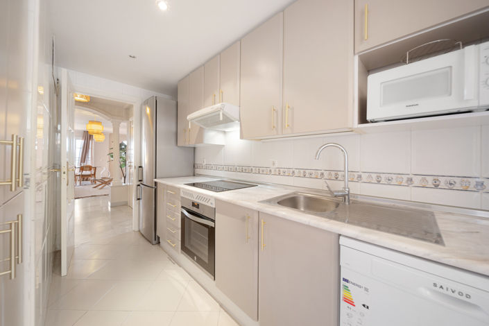 Image No.14-2 Bed Apartment for sale