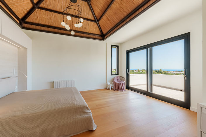 Image No.11-5 Bed Villa for sale