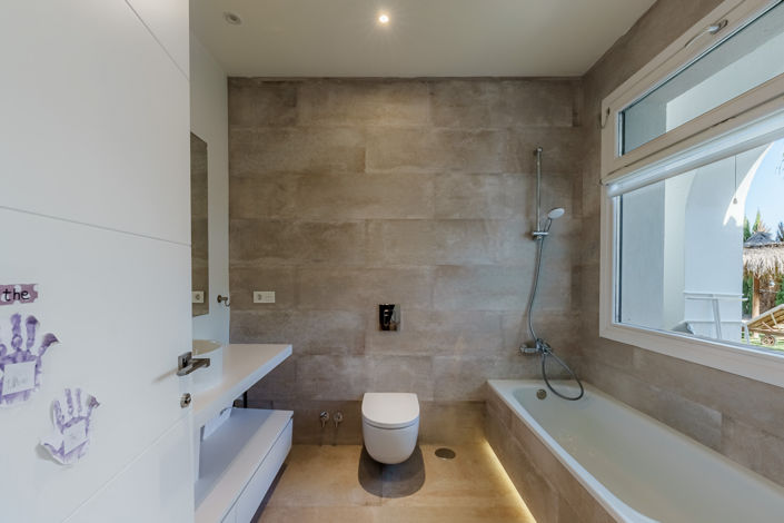 Image No.16-5 Bed Villa for sale