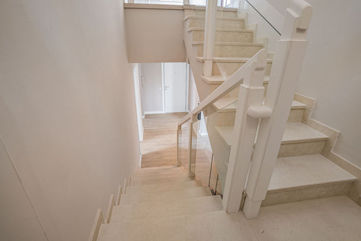 Image No.28-3 Bed Property for sale