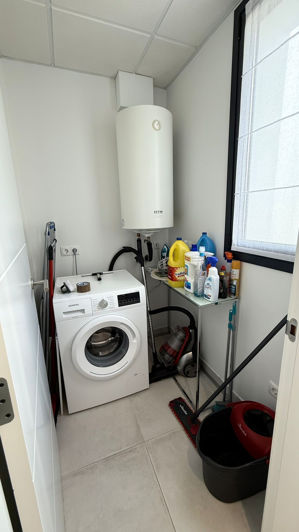 Image No.16-2 Bed Property for sale