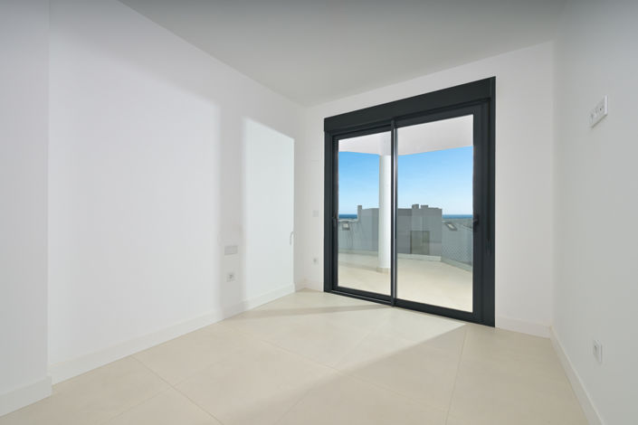 Image No.19-2 Bed Apartment for sale