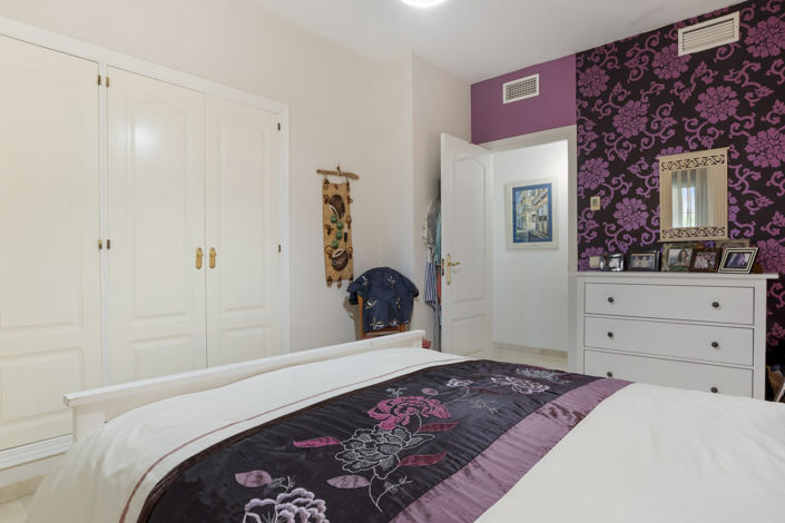 Image No.14-2 Bed Apartment for sale