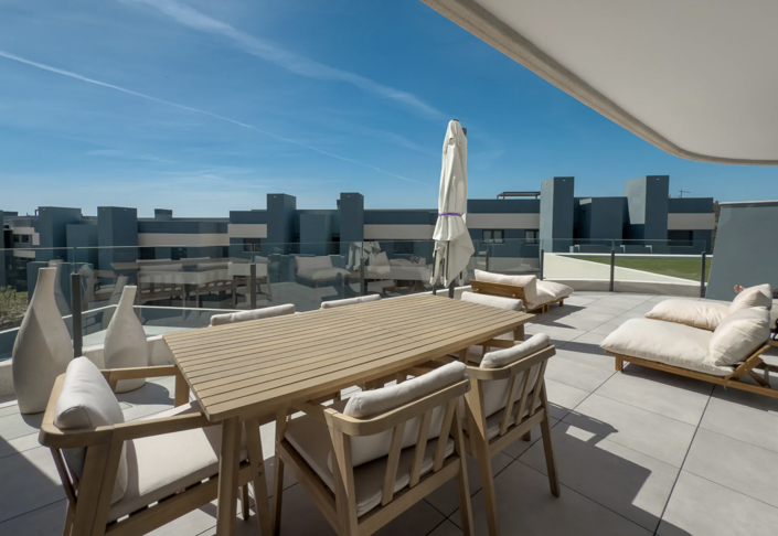 Image No.9-3 Bed Apartment for sale