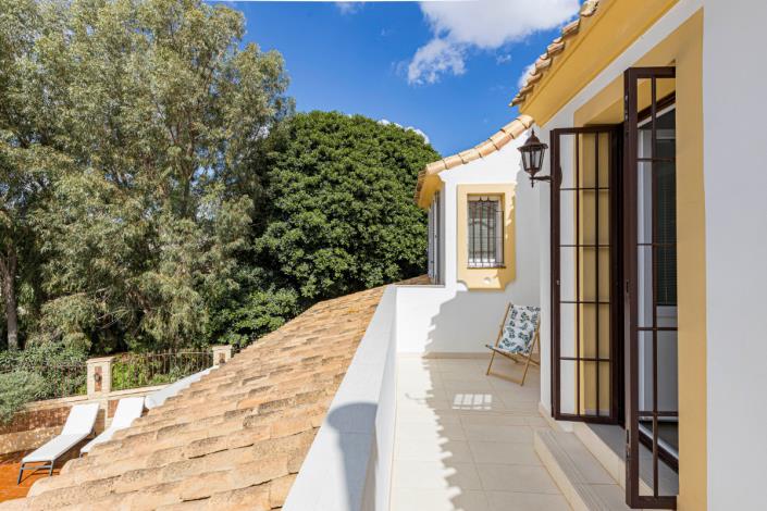 Image No.30-5 Bed Villa / Detached for sale