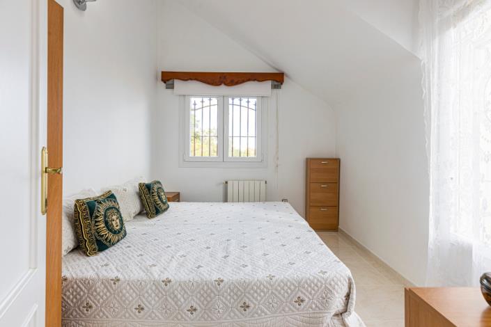 Image No.32-5 Bed Villa / Detached for sale