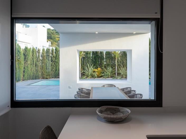 Image No.8-2 Bed Villa / Detached for sale