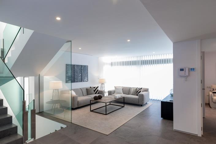 Image No.24-2 Bed Villa / Detached for sale