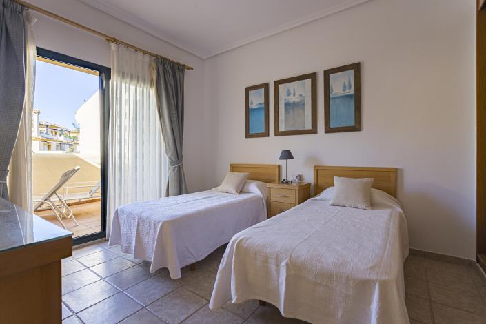 Image No.25-3 Bed Duplex for sale