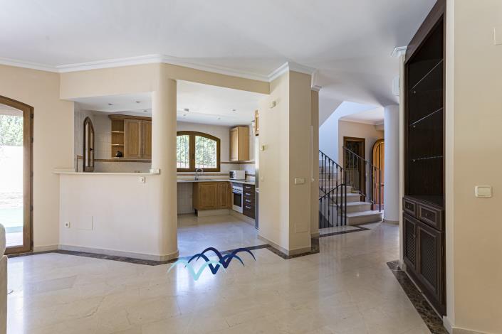 Image No.9-3 Bed Semi-Detached for sale