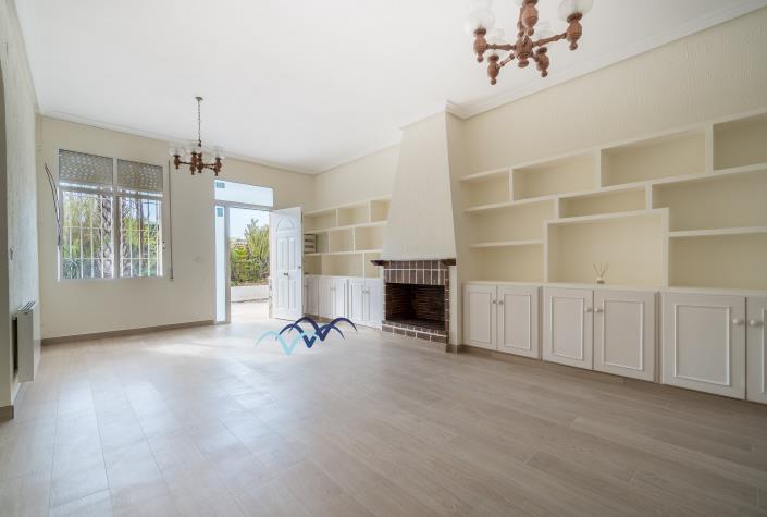 Image No.12-7 Bed House/Villa for sale