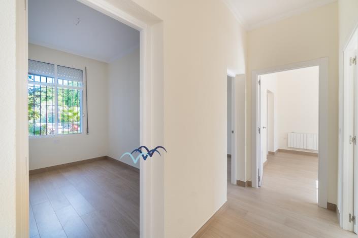 Image No.20-7 Bed House/Villa for sale