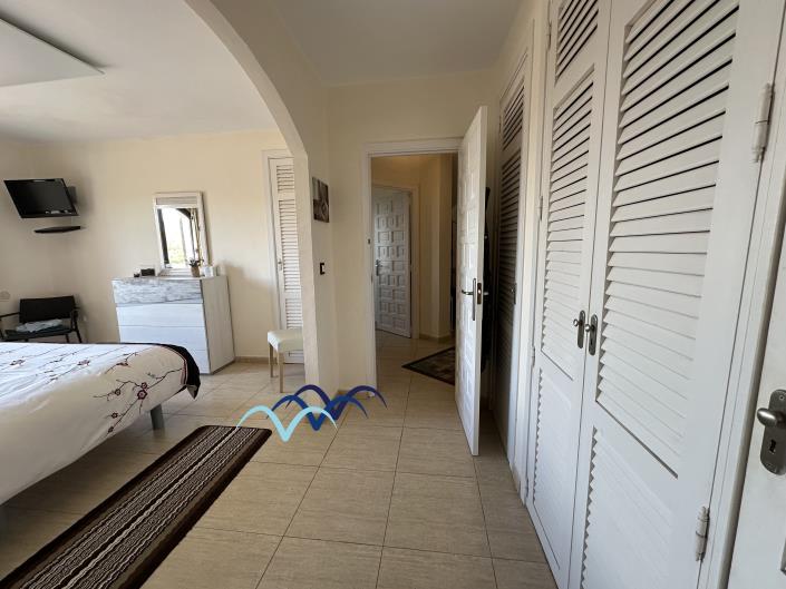 Image No.16-4 Bed Villa / Detached for sale