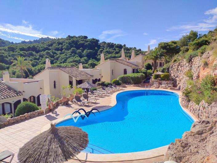 Image No.29-4 Bed Villa / Detached for sale