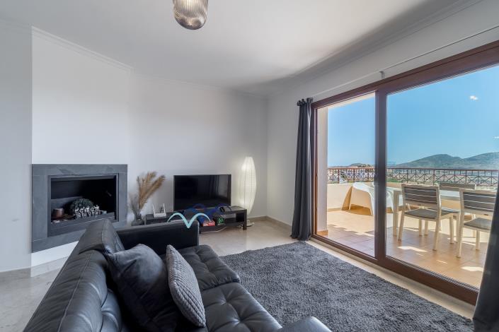 Image No.4-2 Bed Apartment for sale