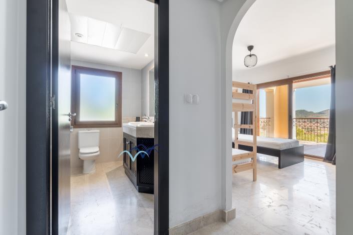 Image No.42-2 Bed Apartment for sale