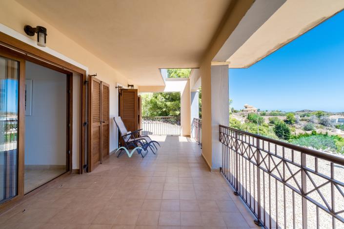 Image No.32-2 Bed Apartment for sale