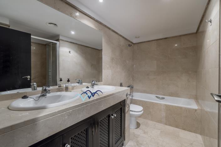 Image No.37-2 Bed Apartment for sale