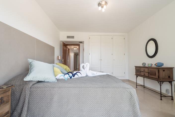 Image No.45-4 Bed Villa / Detached for sale