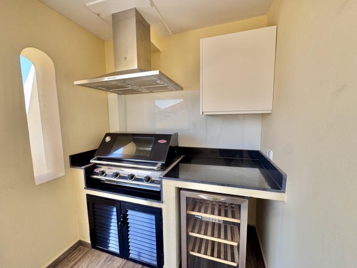 Image No.18-2 Bed Apartment for sale