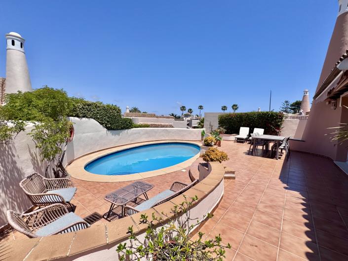 Image No.5-3 Bed Villa / Detached for sale