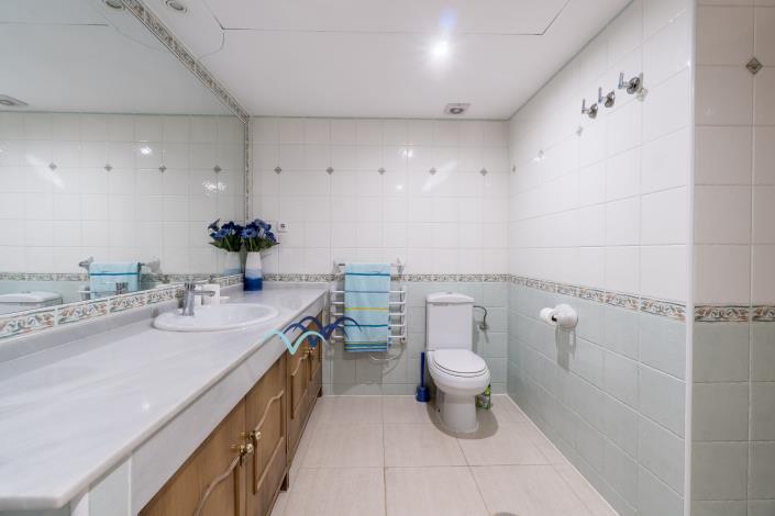 Image No.26-2 Bed Apartment for sale