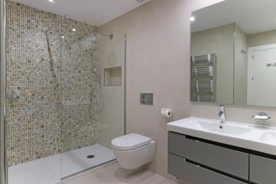 16--LTMM3-Bath-2