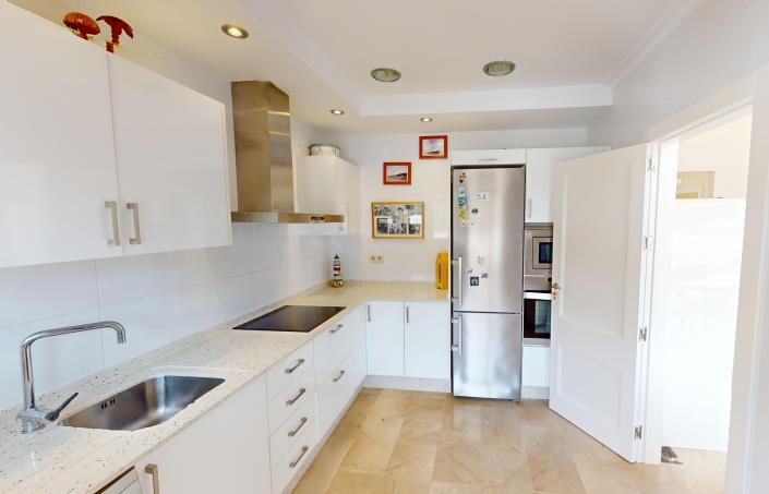 Image No.10-2 Bed Villa / Detached for sale