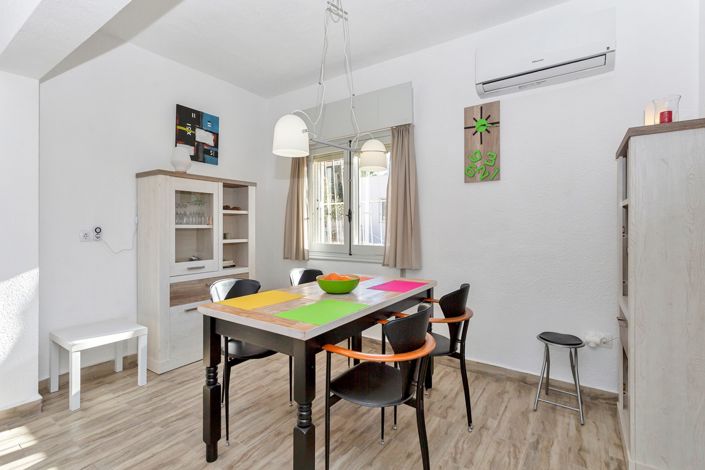 Image No.16-2 Bed Property for sale