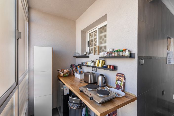 Image No.12-2 Bed Apartment for sale